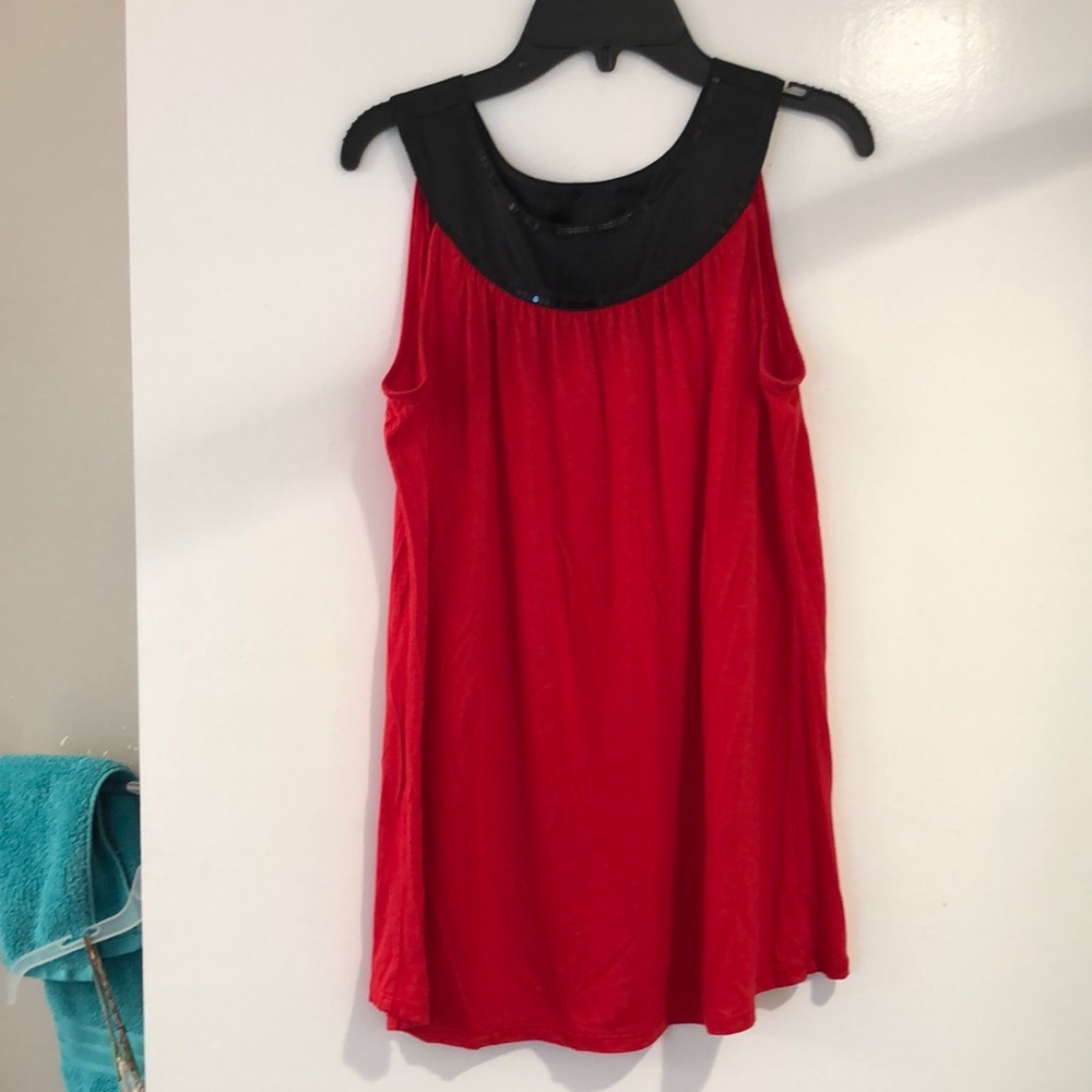 Express red and black top